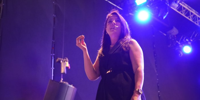 Dilek Cesur'dan, Aile ve Çocuklara çağrı