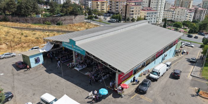 Sosyete Pazarı Yeni Yerinde Hizmet Vermeye Başladı