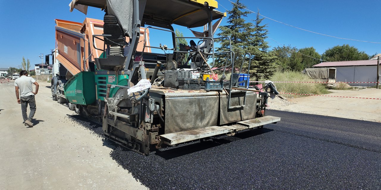Elbistan’ın Ulaşımına Güç Katacak Bir Asfalt Yatırımı Daha
