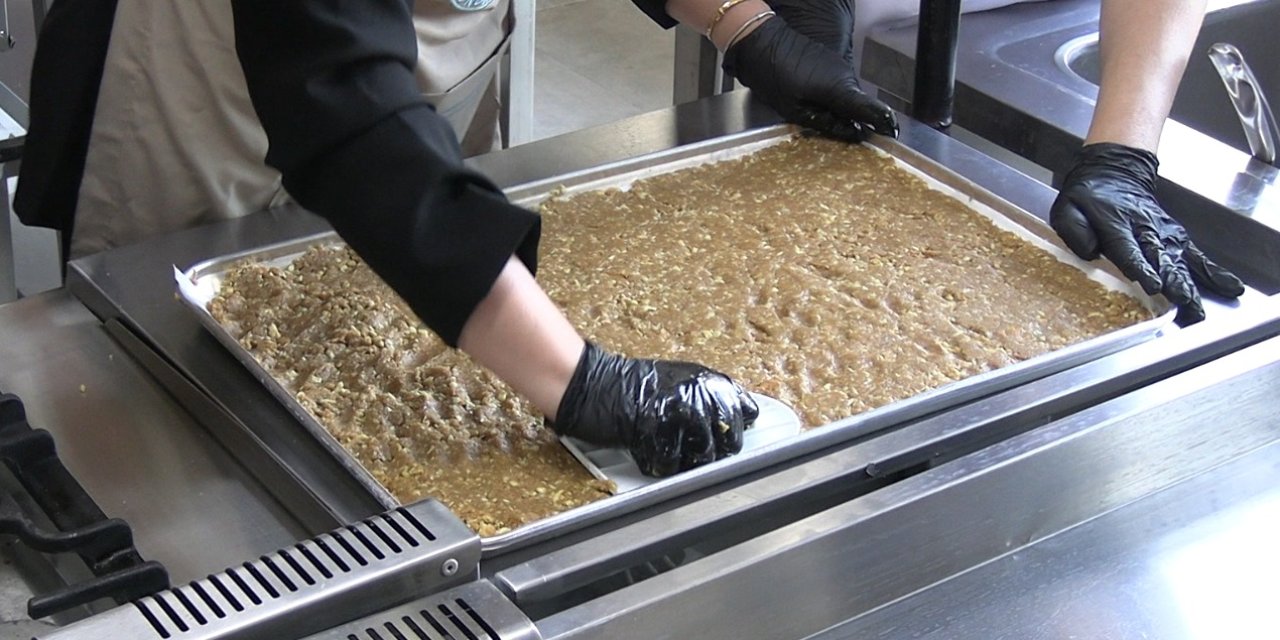 Kahramanmaraş’ın yerel ürünleri, Onikişubat Gastronomi Merkezi’nde Japon mutfağıyla buluştu