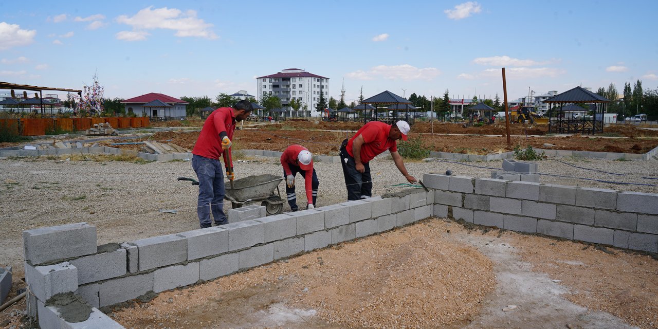 Afşin Millet Bahçesi’ndeki Dönüşüm Tamamlıyor