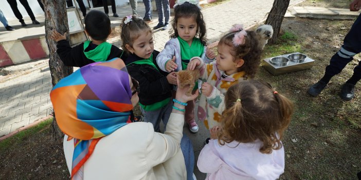 Kahramanmaraş’ta Minikleri Can Dostlarla Buluşturdu