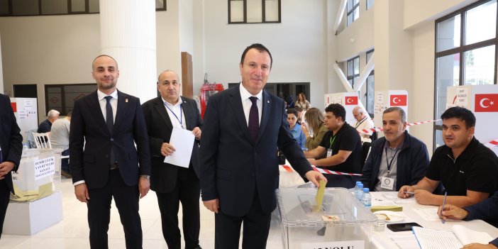 KMTSO’da Mustafa Buluntu güven tazeledi