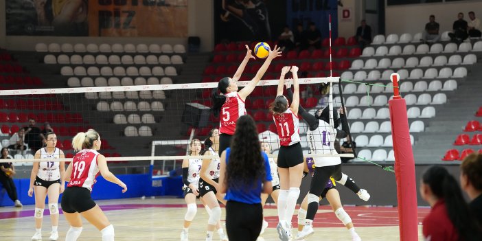 Kahramanmaraş’ın Sultanları, Evinde Antepia’ya Şans Tanımadı