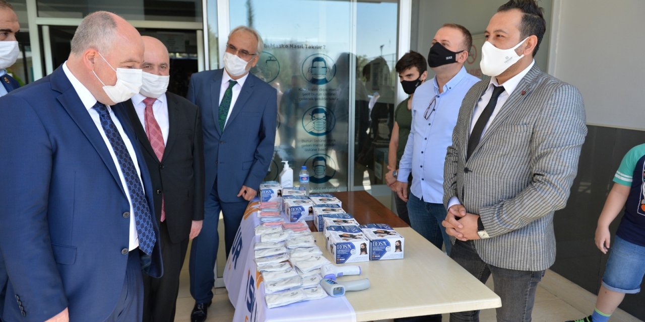İskur’dan Öğrenci ve öğretmenlerine anlamlı hediyeler