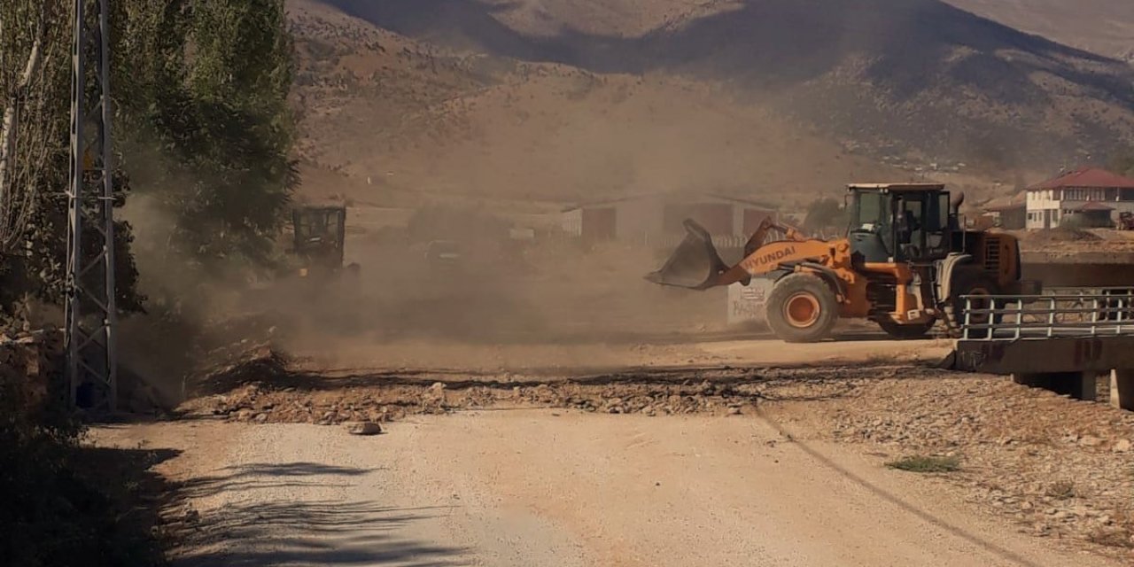 Türkçayırı’ndaki yol sorunu çözüme kavuşuyor