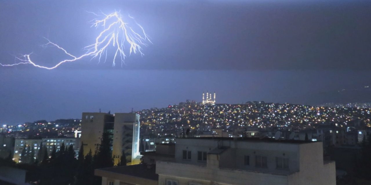 Günün fotoğrafı Kahramanmaraş’ta çekildi
