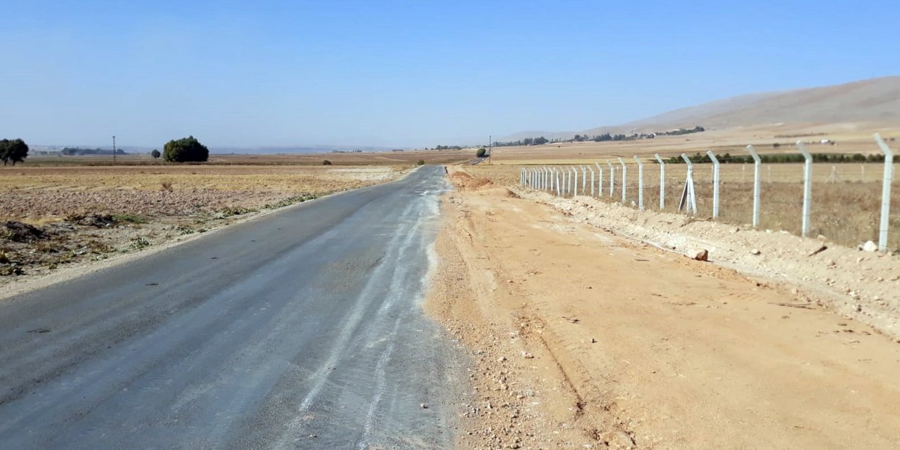 Elbistan’da mahalle yolları genişletiliyor