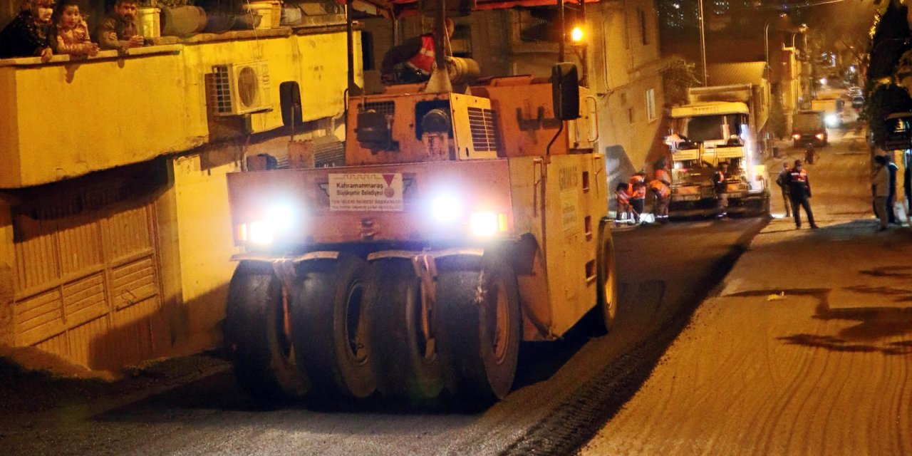Büyükşehir gece gündüz çalışıyor!