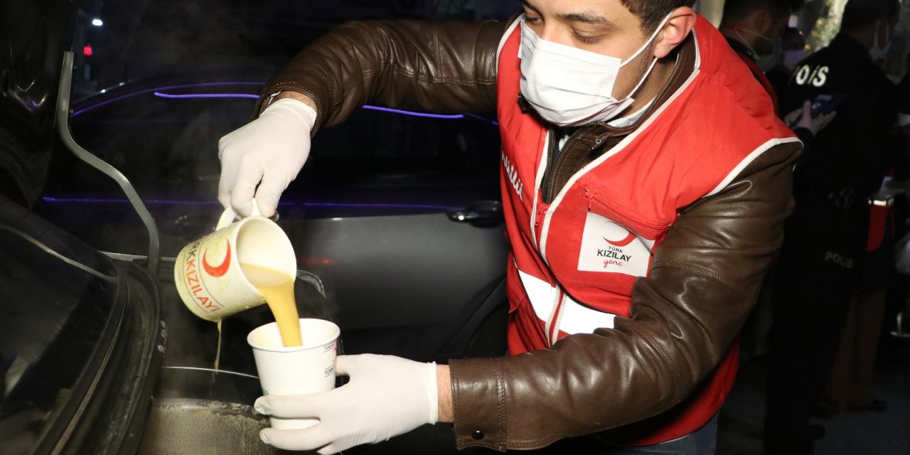 Yılbaşında çalışanlara jest