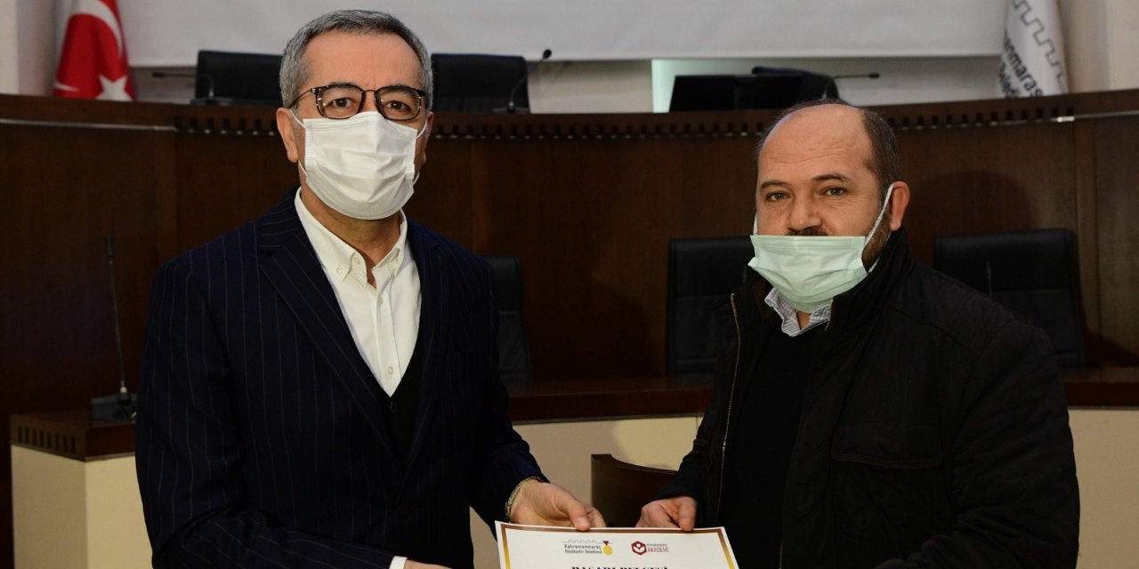 Kahramanmaraş’ta ‘Büyükşehir Akademi’ ilk mezunlarını verdi