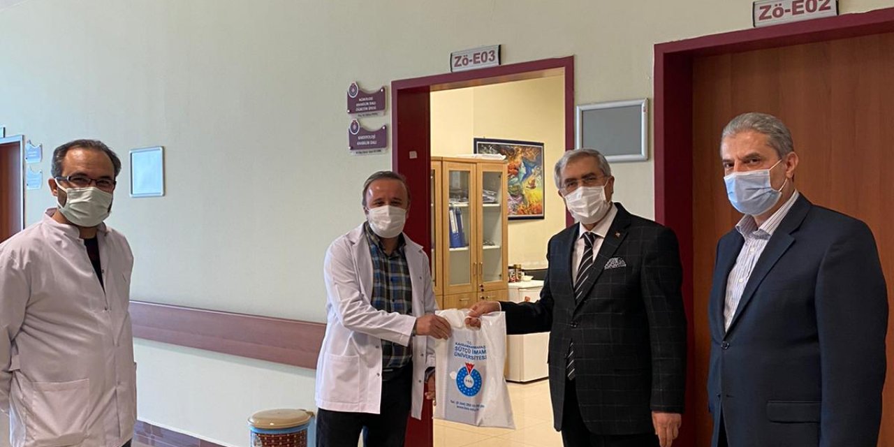 Rektör Can, KSÜ’de görev yapan personelin yeni yılını kutladı