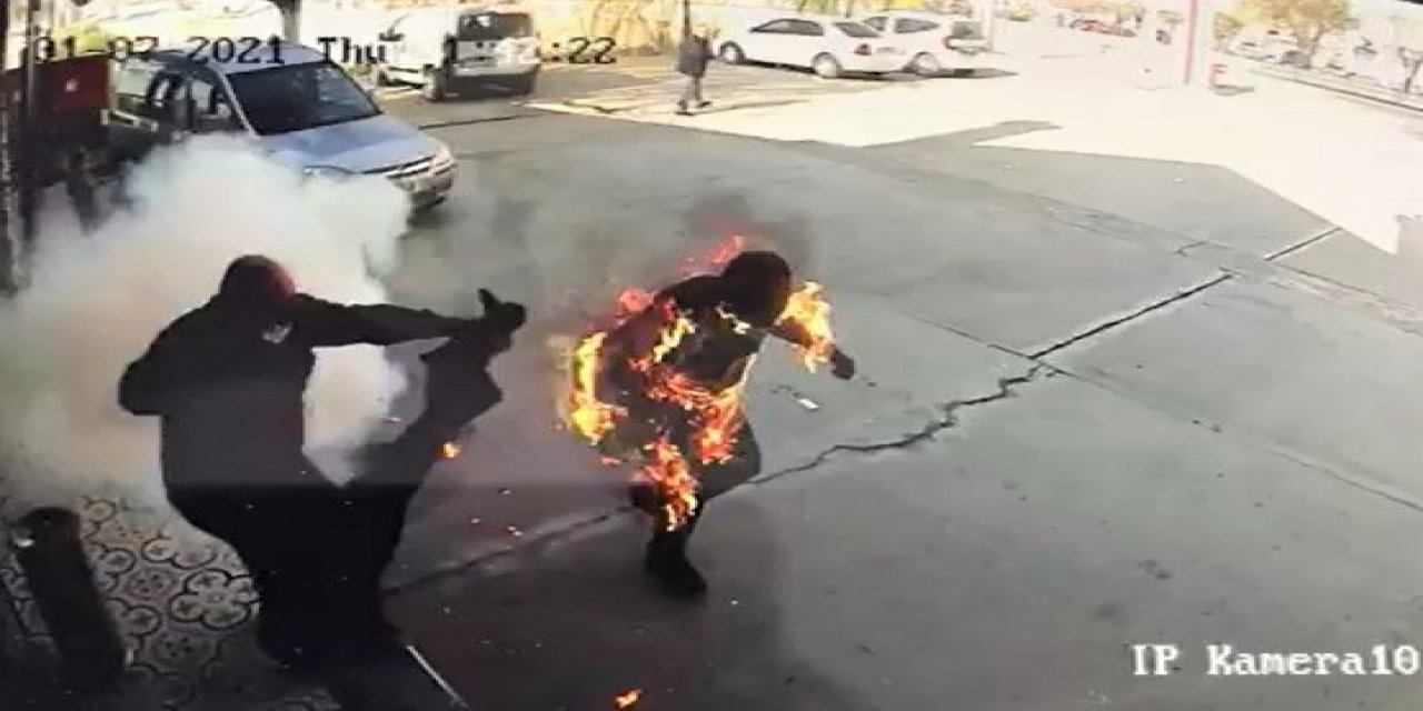 Yangında dehşet anları kameraya yansıdı