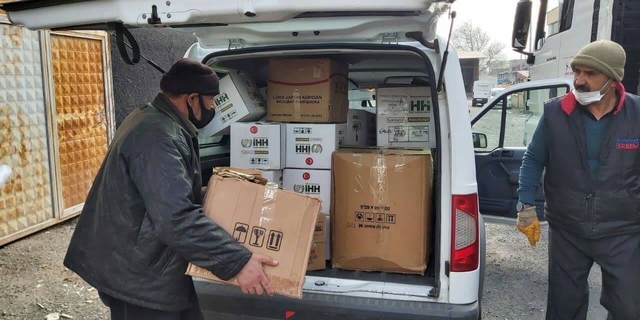 Kahramanmaraş İHH’dan Suriye’ye yardım sevkiyatı