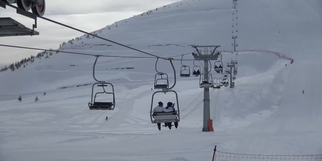 Yedikuyular Kayak Merkezi rakiplerini kıskandırıyor