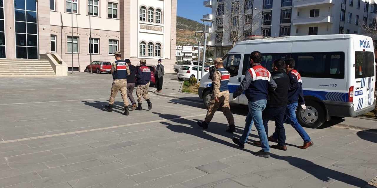 Kahramanmaraş’ta DEAŞ operasyonu: 3 gözaltı