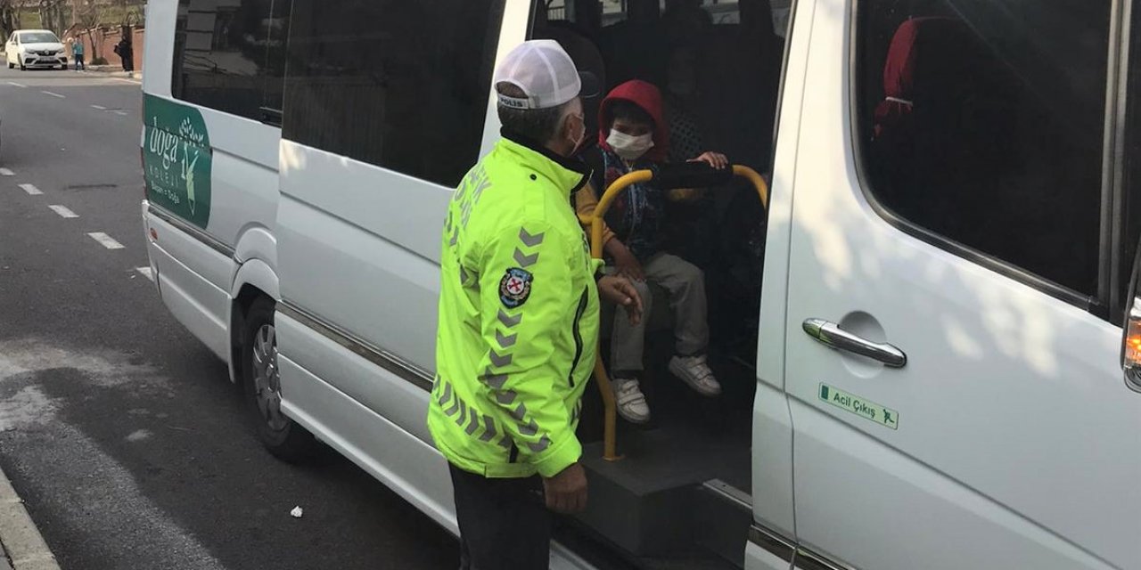 Kahramanmaraş polisinden okul çevresinde sıkı denetim  