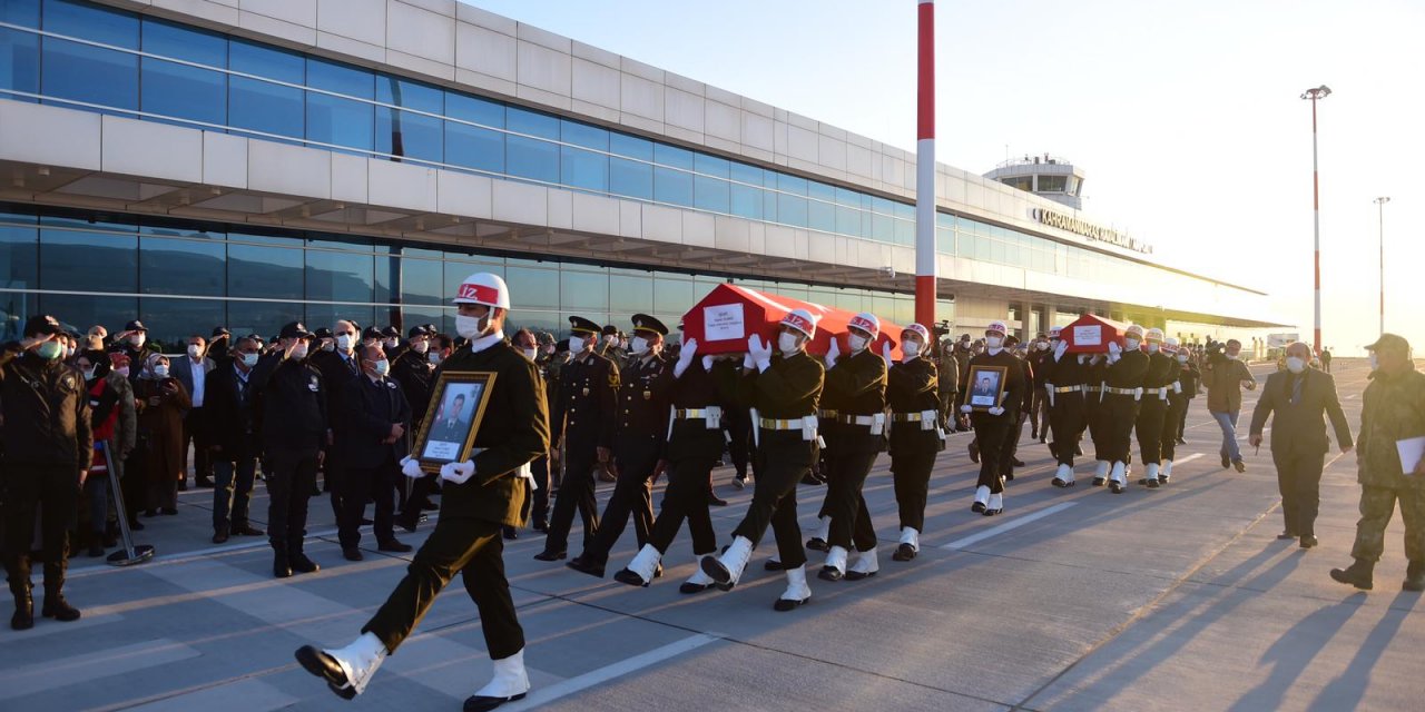 Kahramanmaraş şehitlerini karşıladı