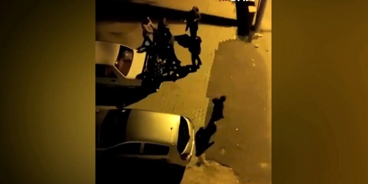 Kahramanmaraş’ta 4 kişinin yaralandığı kavga anı kamerada