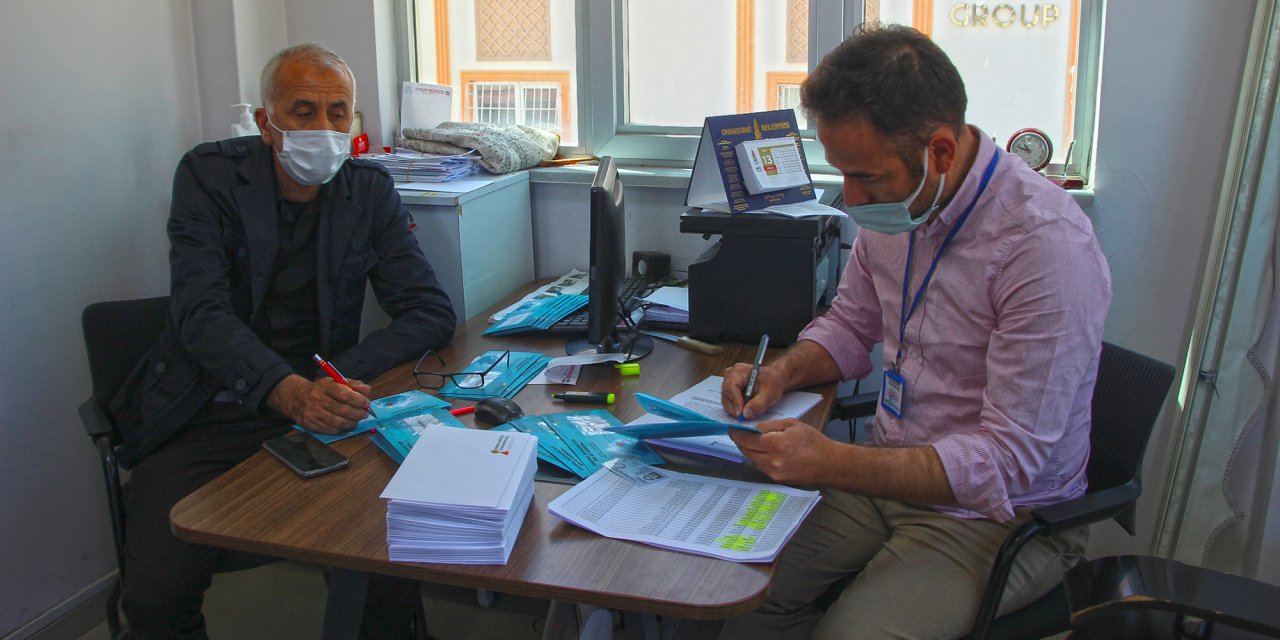 Sosyal destek kartlarının dağıtımına başlandı