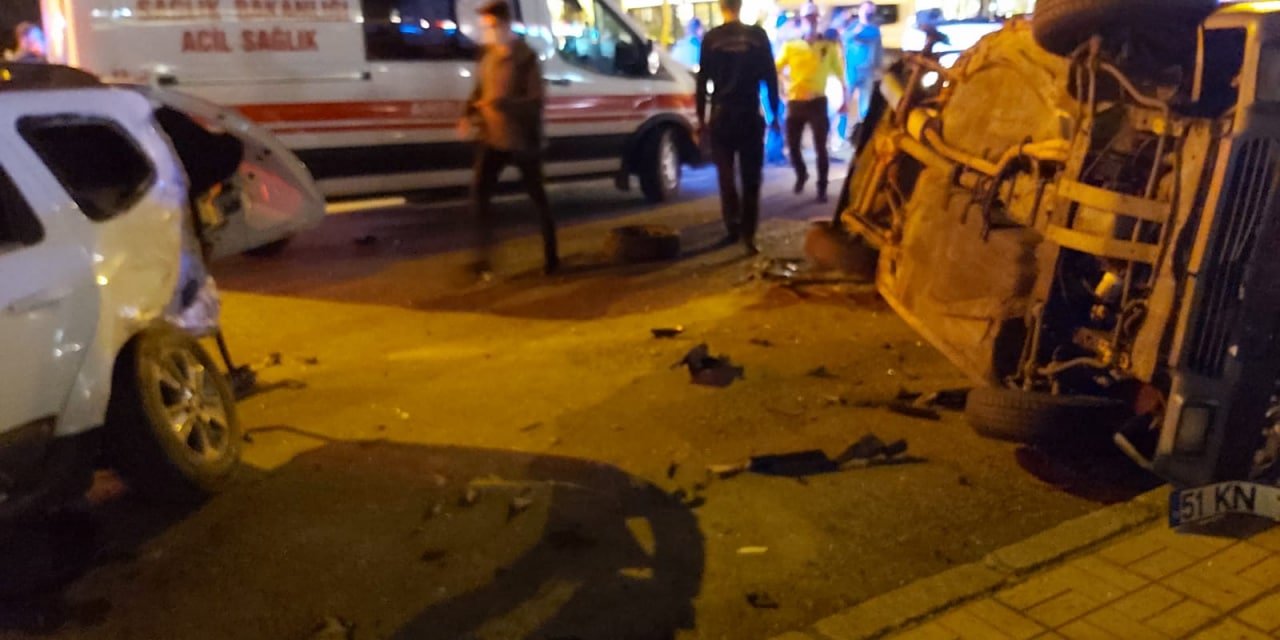 Kahramanmaraş’ta yol savaş alanına döndü