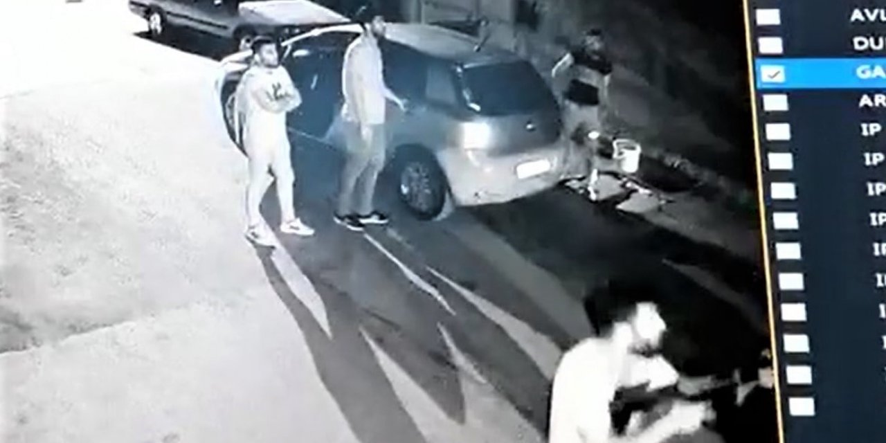 Üç kadının yaşadığı eve kurşun yağdırdılar