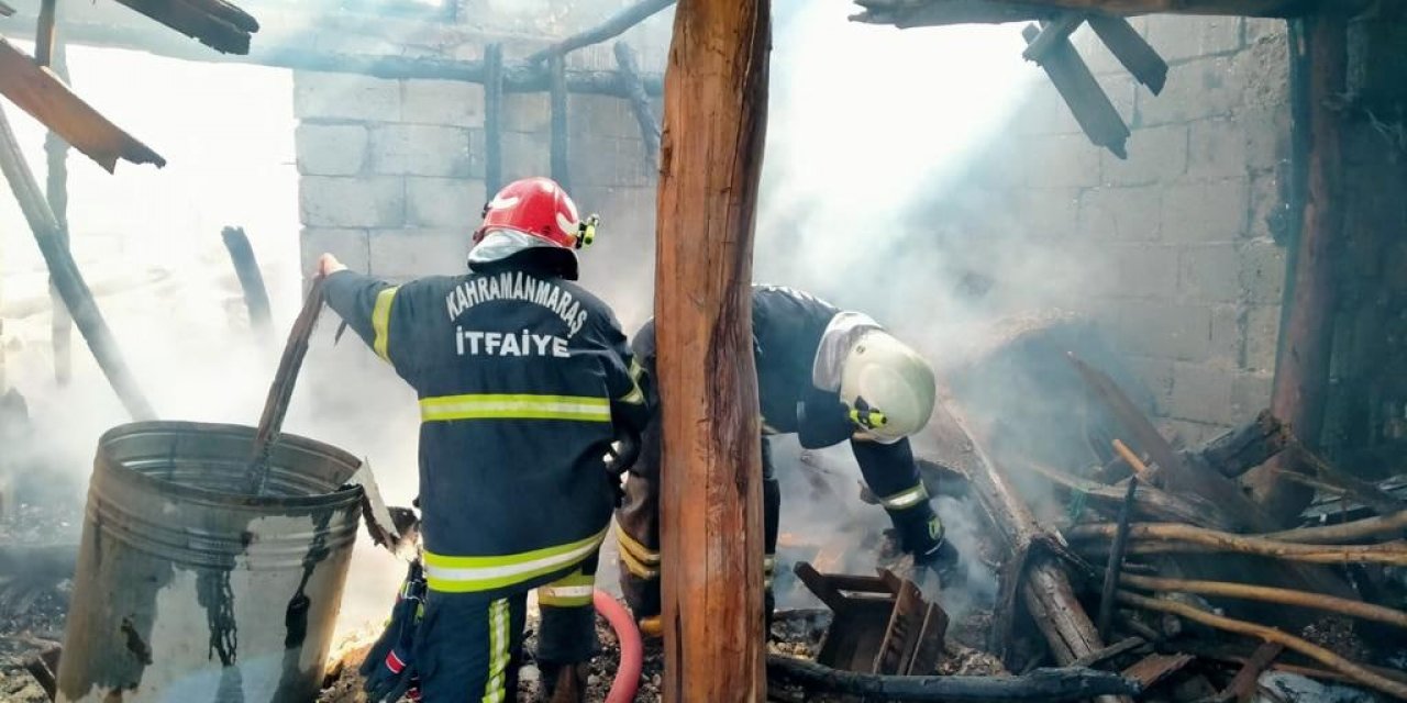 Kahramanmaraş’ta yangın bir ailenin yuvasını yok etti