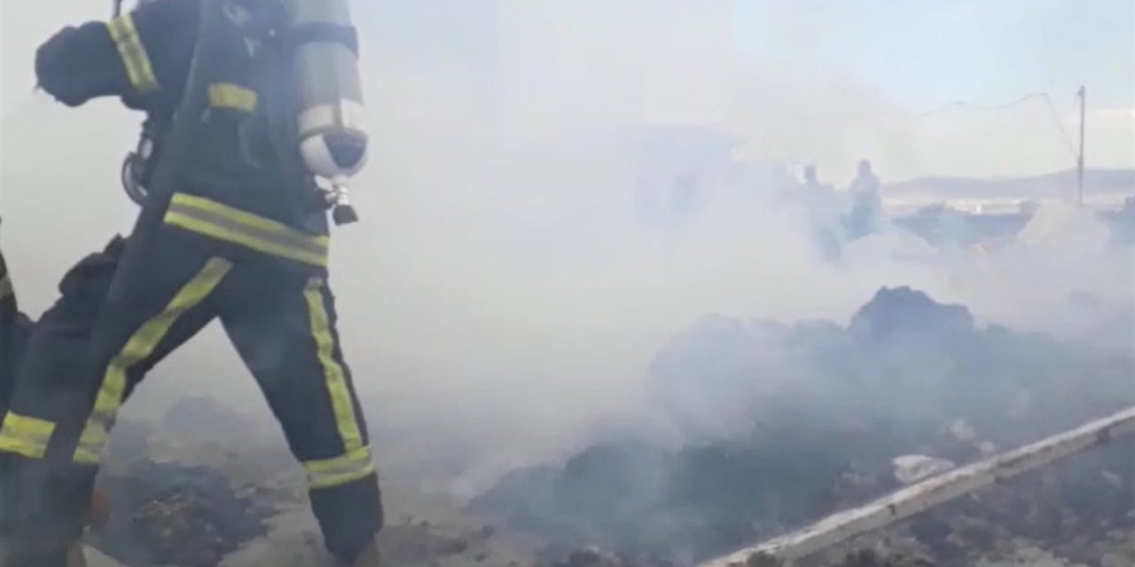 Kahramanmaraş’ta çırçır deposunda yangın