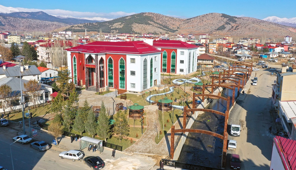 belediye-hizmet-binasi.jpg