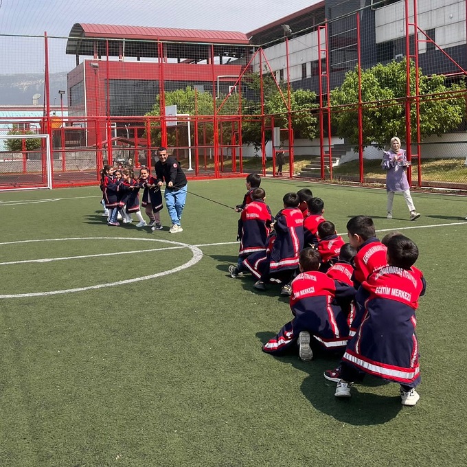 hasan-gokce-ortaokulu-2.jpg