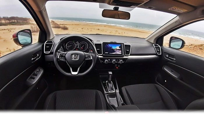 honda-city-kokpit-a4yl.webp