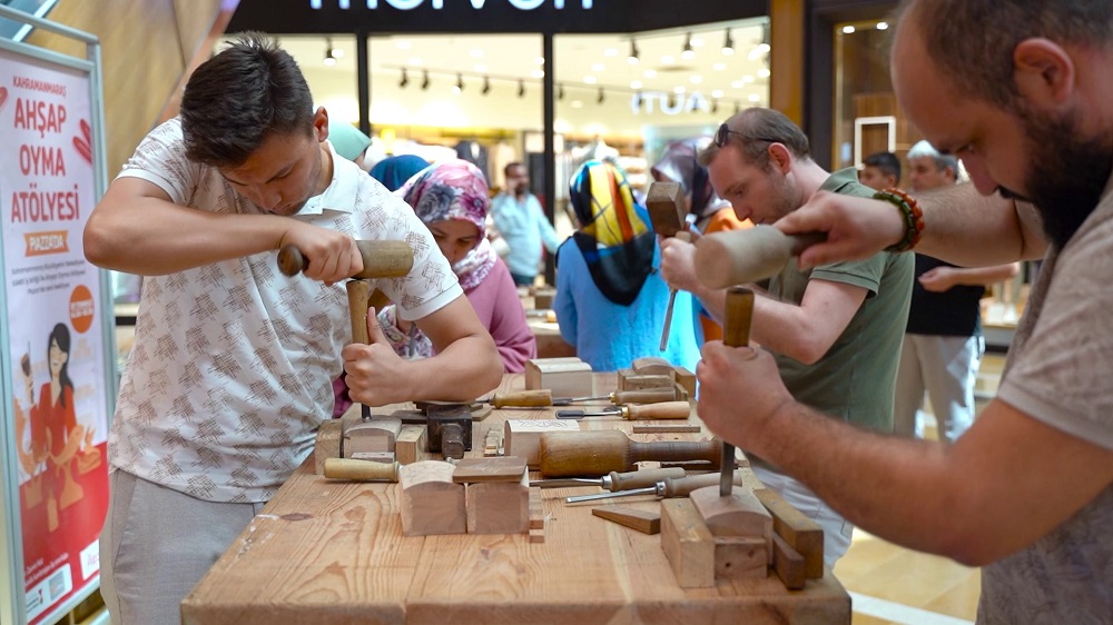 ahsap-oyma-atolyesi-3.jpg