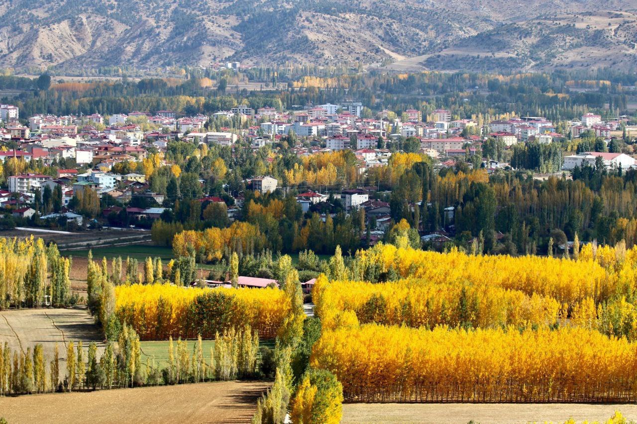 Göksun ve andırın’da doğa, sonbaharın büyüsüne kapıldı... 5 Photo-2025-10-24-13-47-45. Jpg