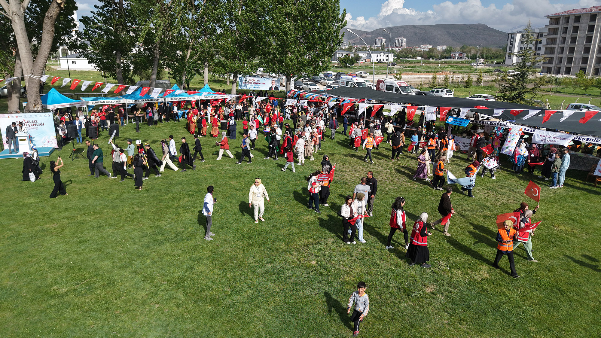 engelsiz-bahar-senligi-12.jpg